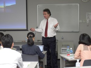 マイケル教授セミナー風景.jpg